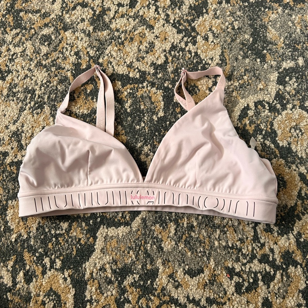 Lululemon bra